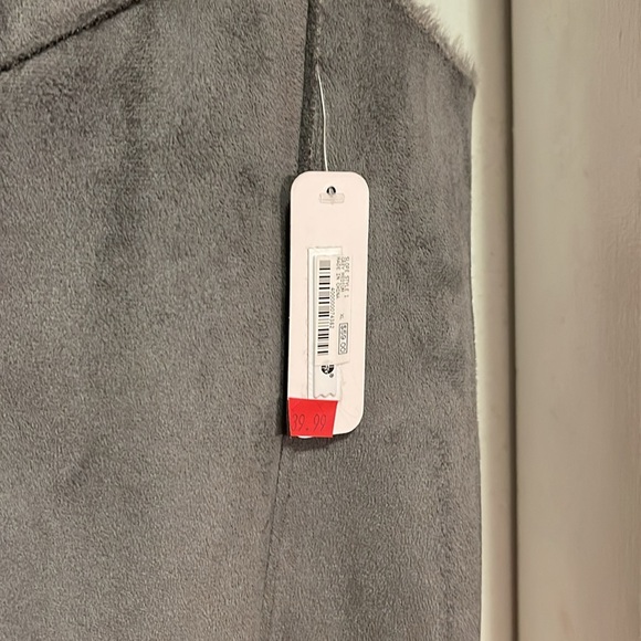 Suede plush lined vest - Picture 4 of 4